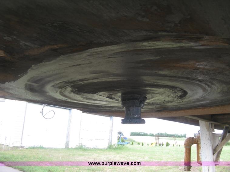 image for item K8616 1980 Tand vacuum trailer