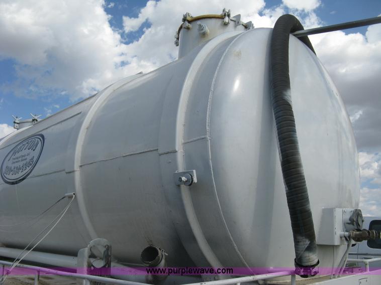 image for item K8616 1980 Tand vacuum trailer