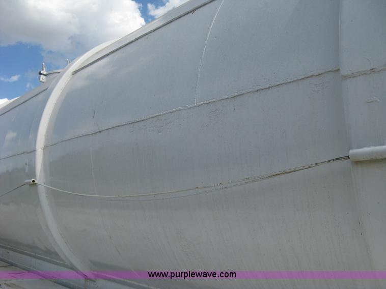 image for item K8616 1980 Tand vacuum trailer