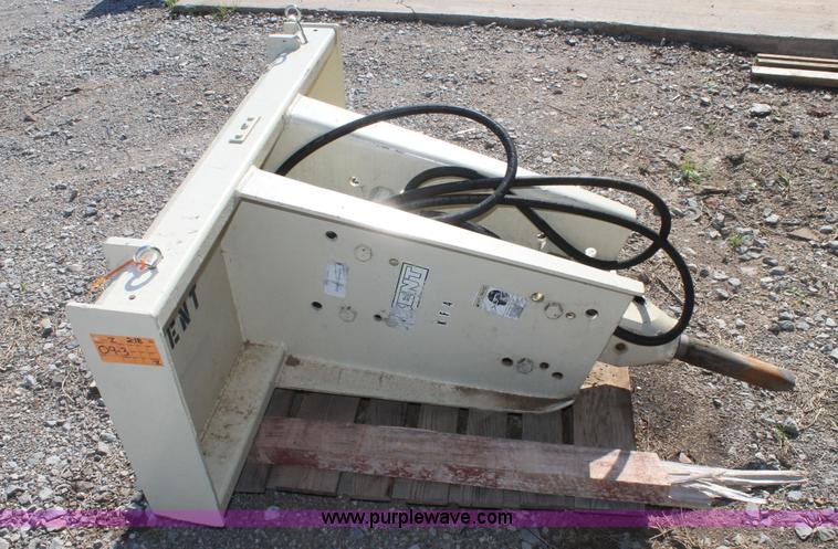 image for item L4252 Kent skid steer hydraulic breaker