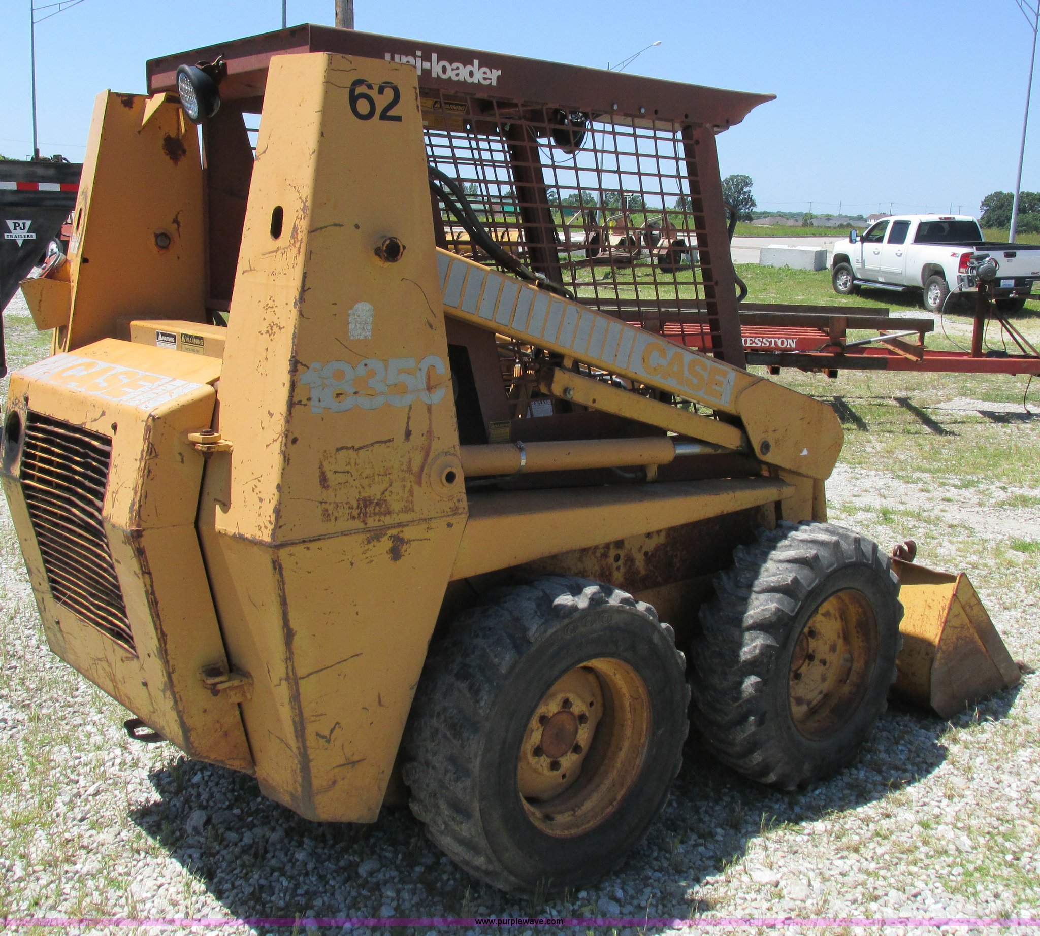1988 Case 1835C skid steer in Columbia, MO Item K2154 sold Purple Wave