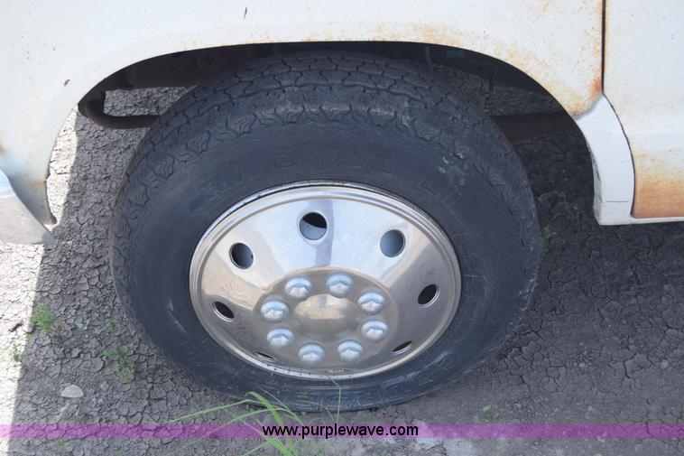 image for item E6389 1977 Ford Comet RV