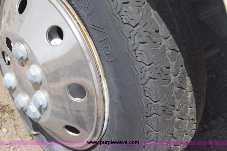 image for item E6389 1977 Ford Comet RV