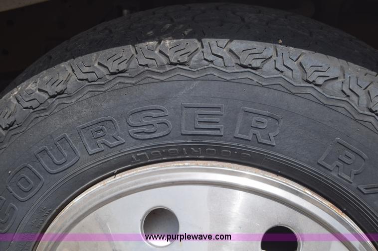 image for item E6389 1977 Ford Comet RV