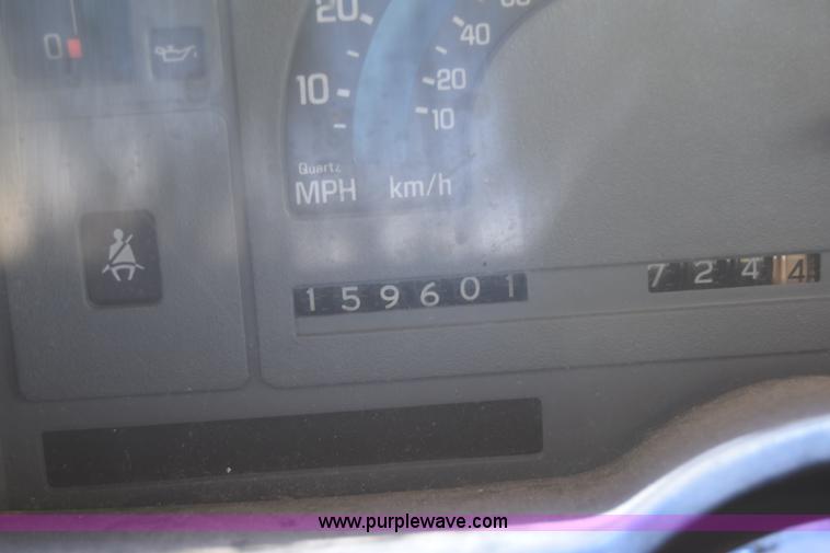 image for item E6431 1991 Chevrolet S10 Ext. Cab pickup truck