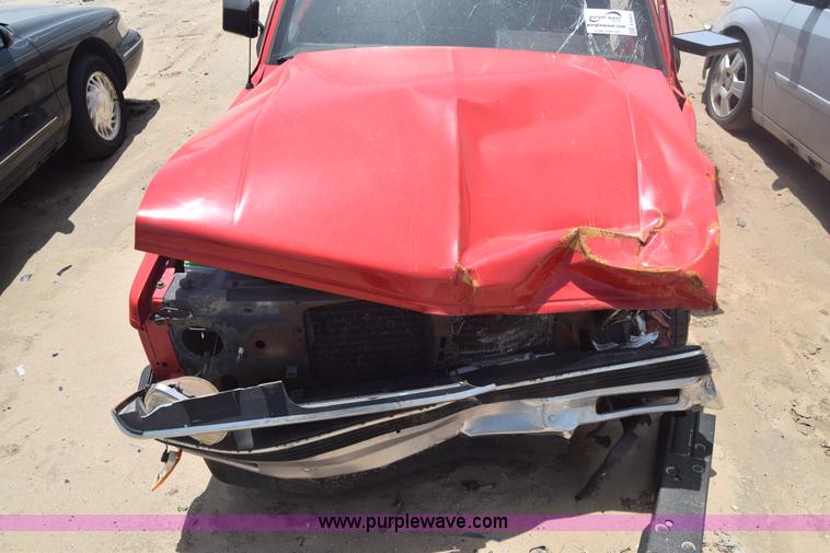 image for item E6431 1991 Chevrolet S10 Ext. Cab pickup truck