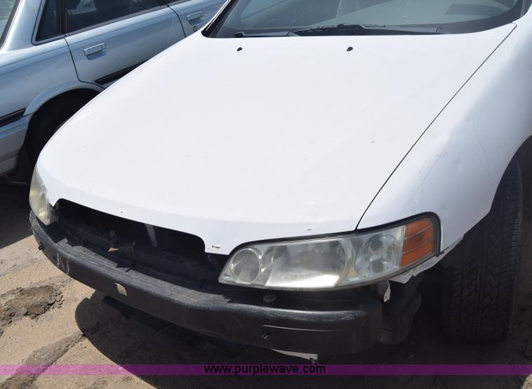 image for item E6449 2001 Nissan Altima