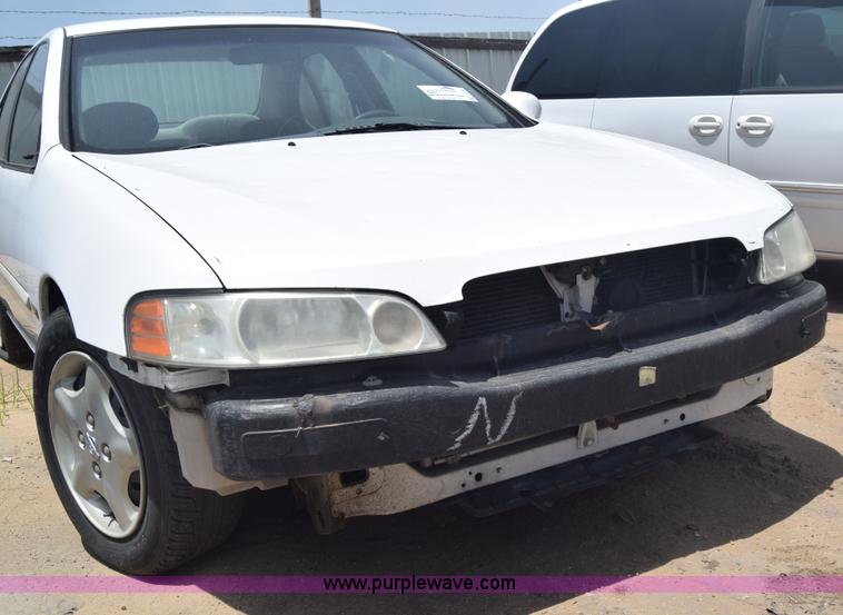 image for item E6449 2001 Nissan Altima