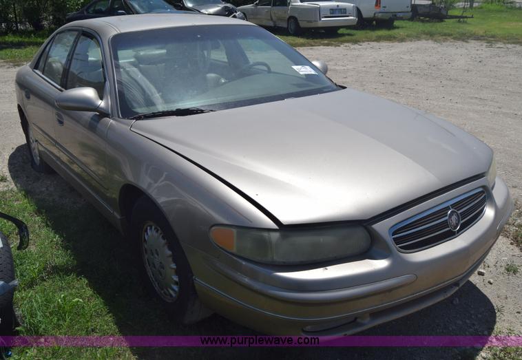 image for item F7892 1998 Buick Regal LS