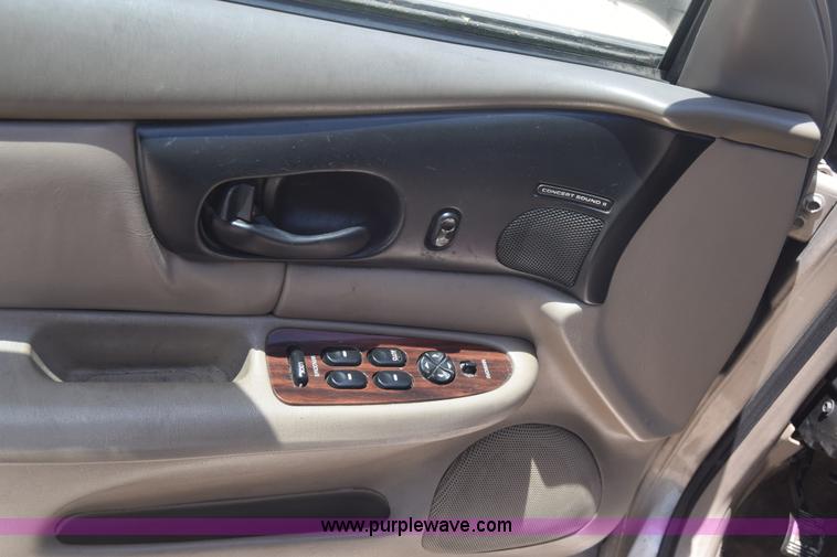 image for item F7892 1998 Buick Regal LS