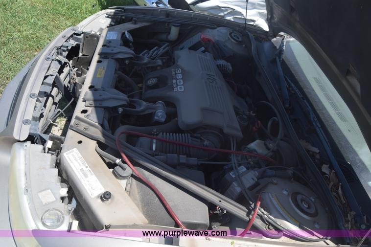 image for item F7892 1998 Buick Regal LS