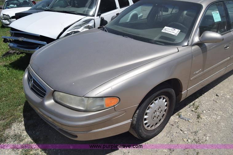 image for item F7892 1998 Buick Regal LS