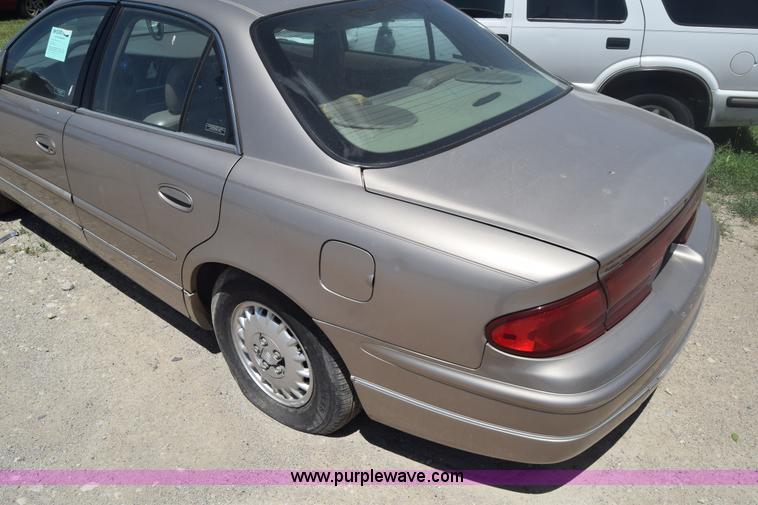 image for item F7892 1998 Buick Regal LS