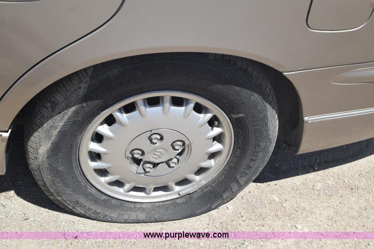 image for item F7892 1998 Buick Regal LS