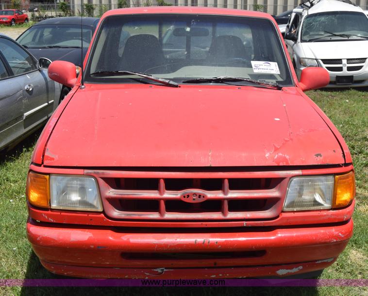 image for item F7893 1993 Ford Ranger Splash pickup truck