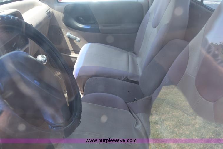 image for item F7893 1993 Ford Ranger Splash pickup truck