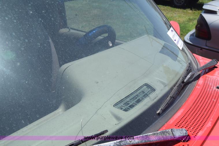 image for item F7893 1993 Ford Ranger Splash pickup truck