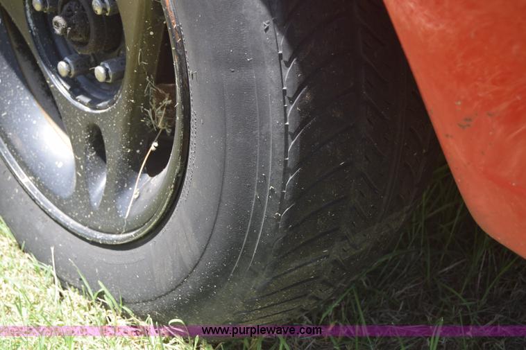 image for item F7893 1993 Ford Ranger Splash pickup truck