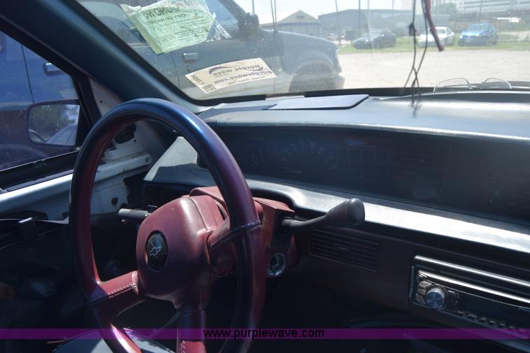 image for item F7894 1992 Chevrolet Lumina