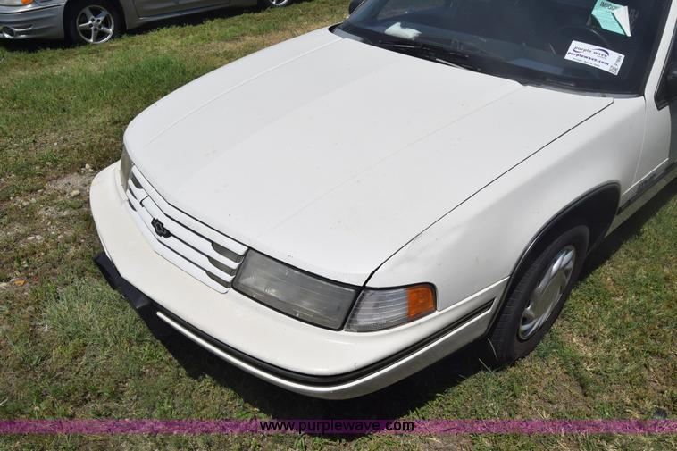 image for item F7894 1992 Chevrolet Lumina