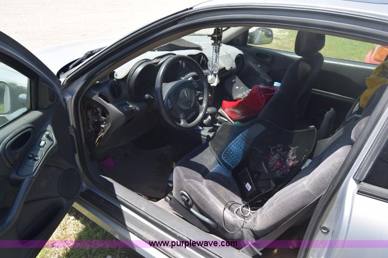 image for item F7896 2000 Pontiac Grand AM GT1