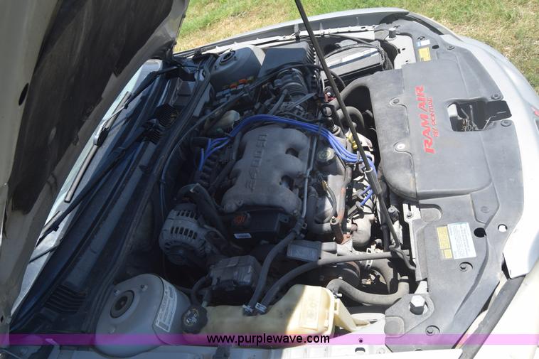 image for item F7896 2000 Pontiac Grand AM GT1