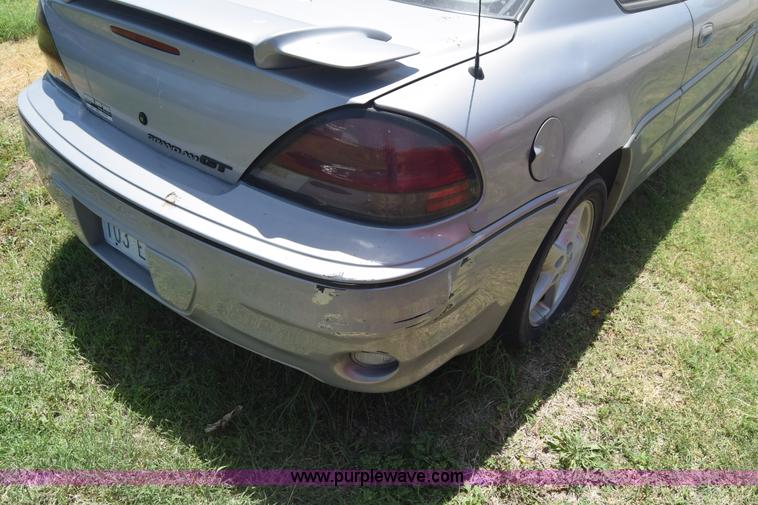 image for item F7896 2000 Pontiac Grand AM GT1