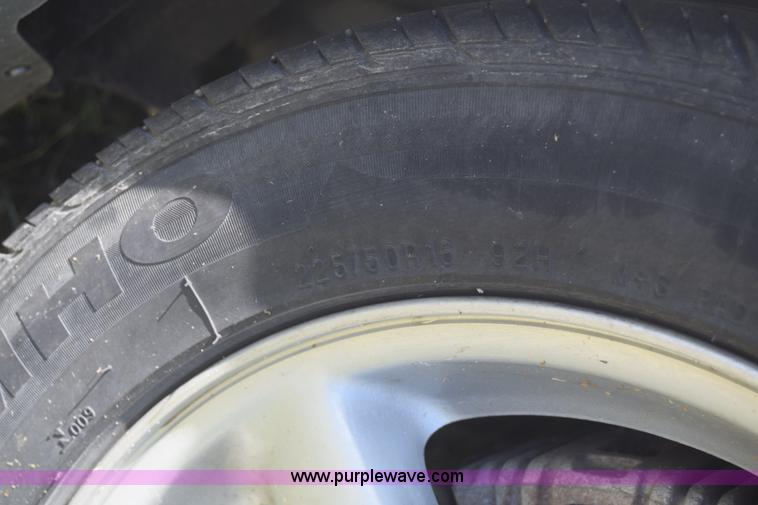 image for item F7896 2000 Pontiac Grand AM GT1