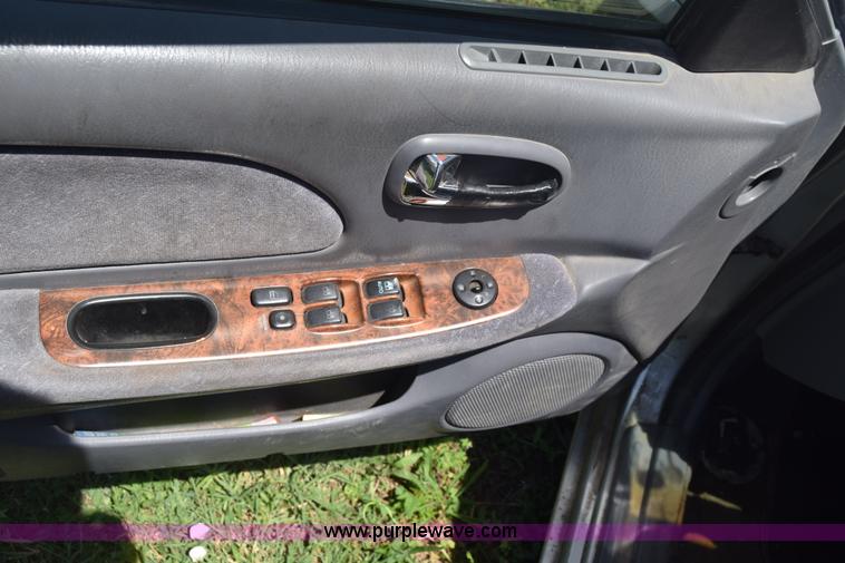image for item F7897 1999 Hyundai Sonata GLS