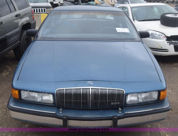 image for item F7899 1988 Buick Regal Custom