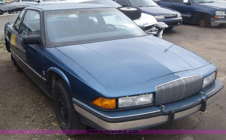 image for item F7899 1988 Buick Regal Custom