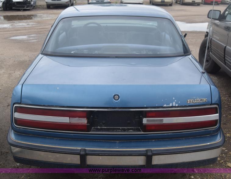 image for item F7899 1988 Buick Regal Custom