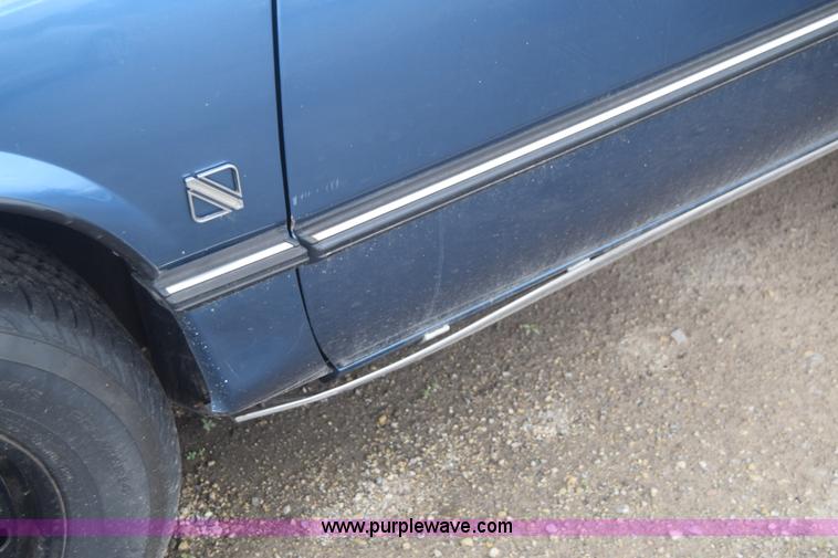 image for item F7899 1988 Buick Regal Custom