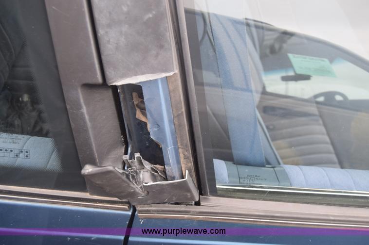 image for item F7899 1988 Buick Regal Custom