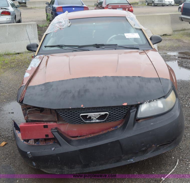 image for item F7900 1999 Ford Mustang