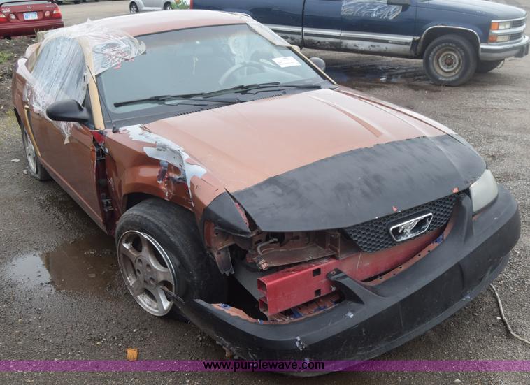 image for item F7900 1999 Ford Mustang