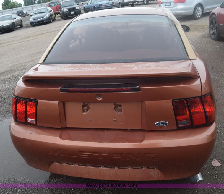 image for item F7900 1999 Ford Mustang