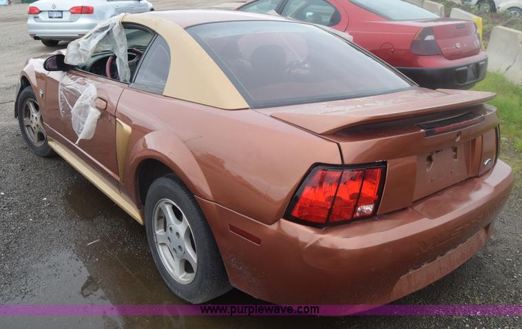 image for item F7900 1999 Ford Mustang