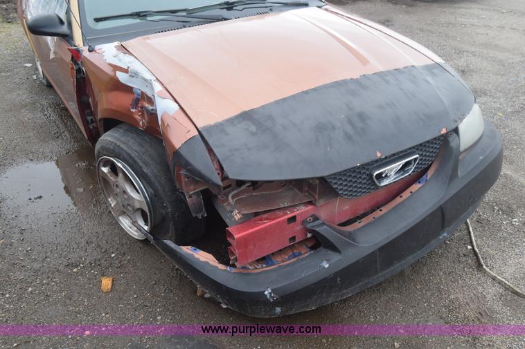 image for item F7900 1999 Ford Mustang