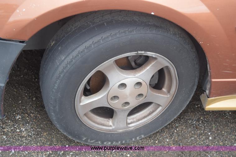 image for item F7900 1999 Ford Mustang