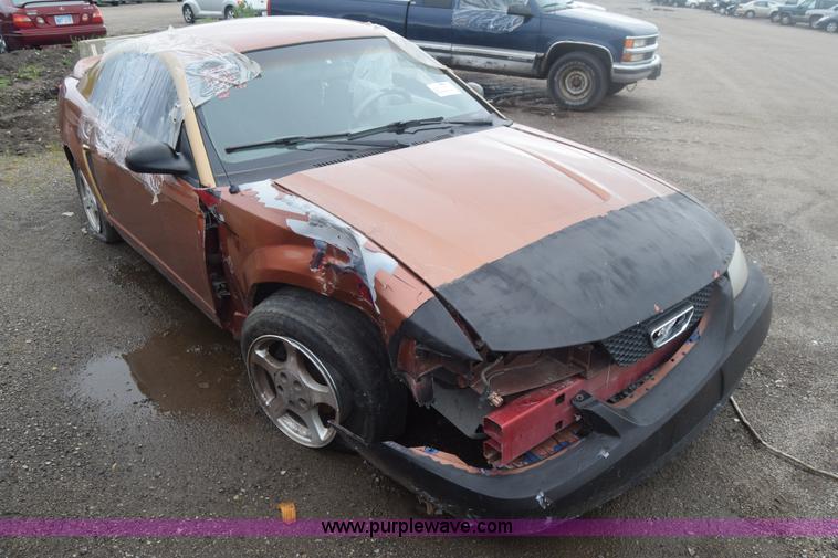 image for item F7900 1999 Ford Mustang