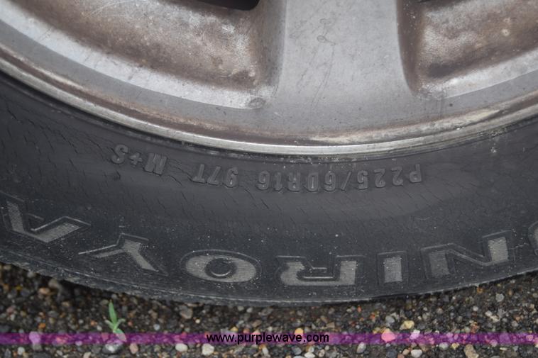 image for item F7900 1999 Ford Mustang