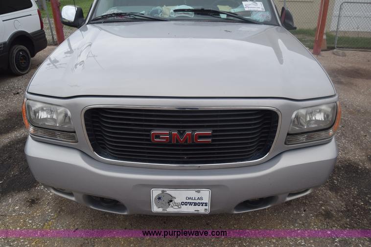 image for item F7904 2000 GMC Yukon SLE