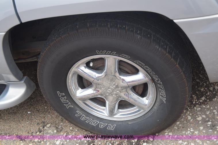 image for item F7904 2000 GMC Yukon SLE