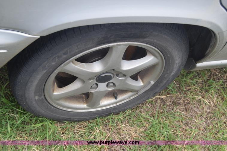 image for item F7907 1998 Volvo S70