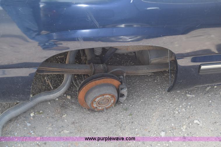 image for item J6501 2000 Chevrolet Silverado 1500 Ext. Cab pickup truck