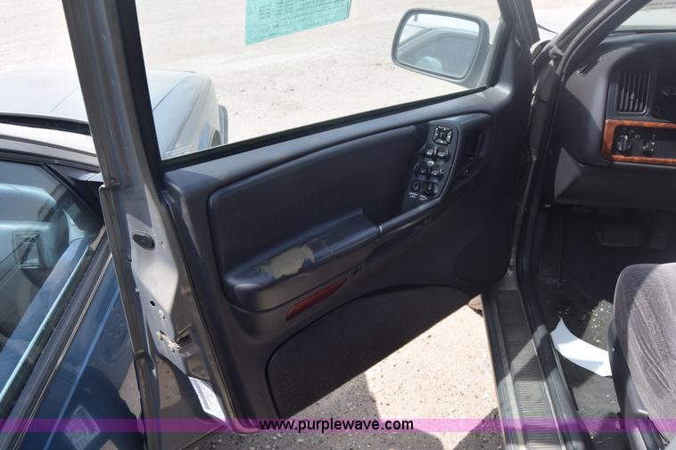 image for item J6502 1998 Jeep Grand Cherokee TSi SUV