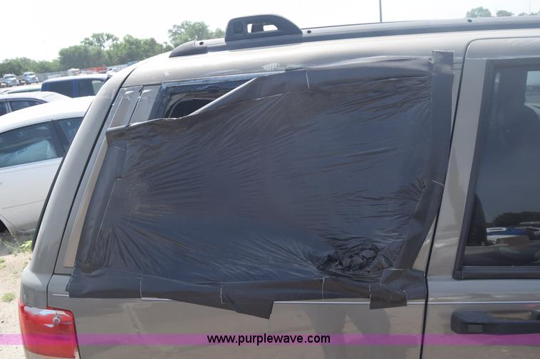 image for item J6502 1998 Jeep Grand Cherokee TSi SUV