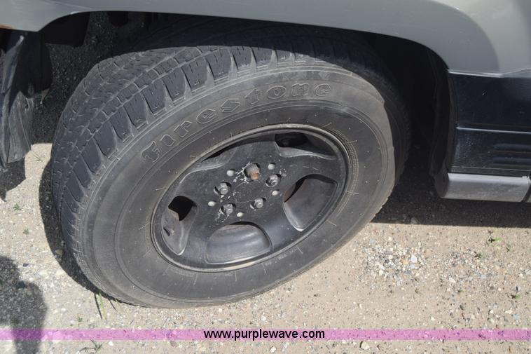 image for item J6502 1998 Jeep Grand Cherokee TSi SUV