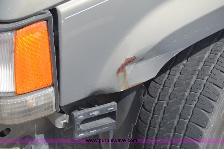 image for item J6502 1998 Jeep Grand Cherokee TSi SUV